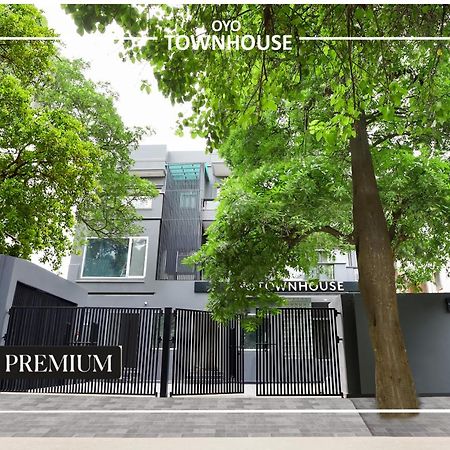 Oyo Townhouse 120 Shushant Lok Gurgaon Zewnętrze zdjęcie