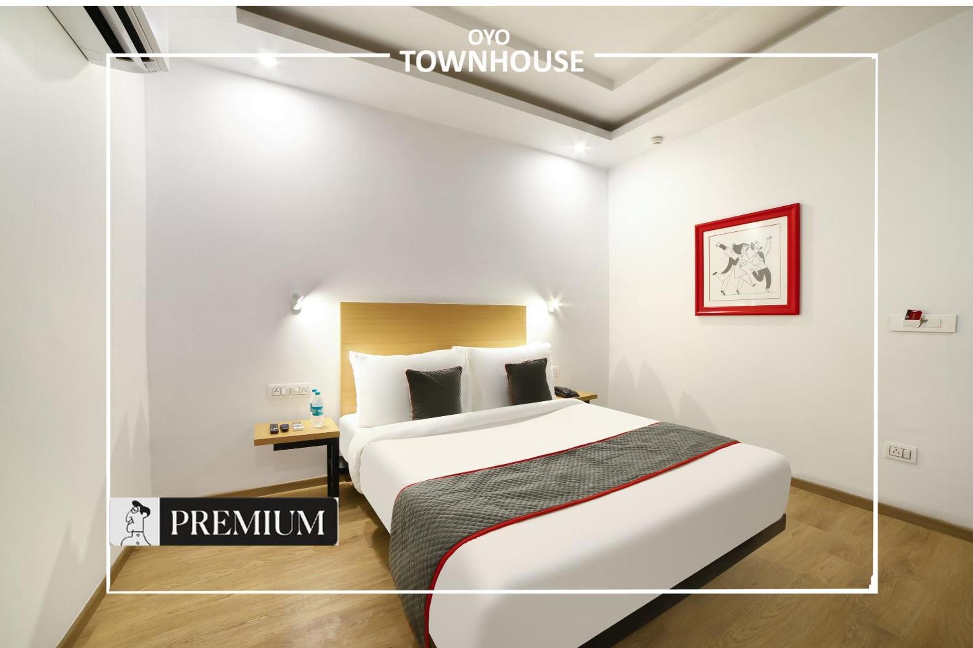 Oyo Townhouse 120 Shushant Lok Gurgaon Zewnętrze zdjęcie