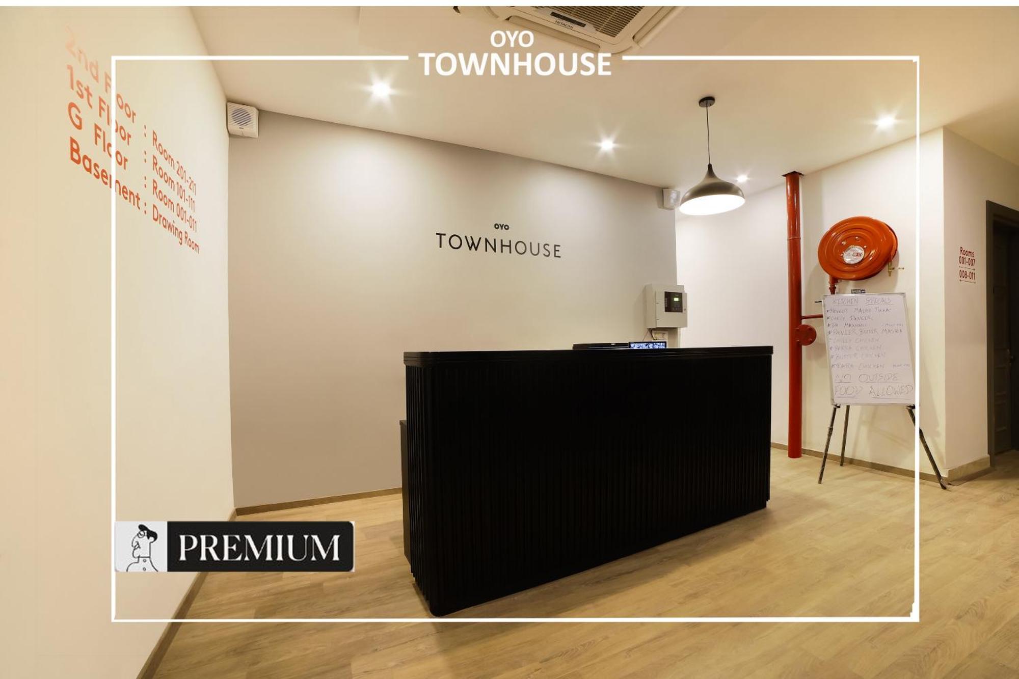 Oyo Townhouse 120 Shushant Lok Gurgaon Zewnętrze zdjęcie